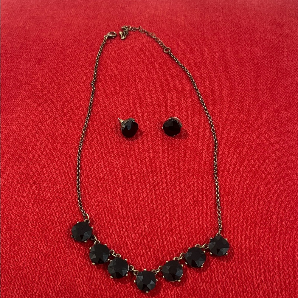 Elegant Black Necklace and Earring Set